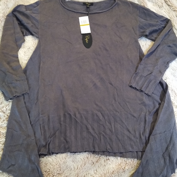 🎈NWT  Women's Cupio top - Picture 1 of 3